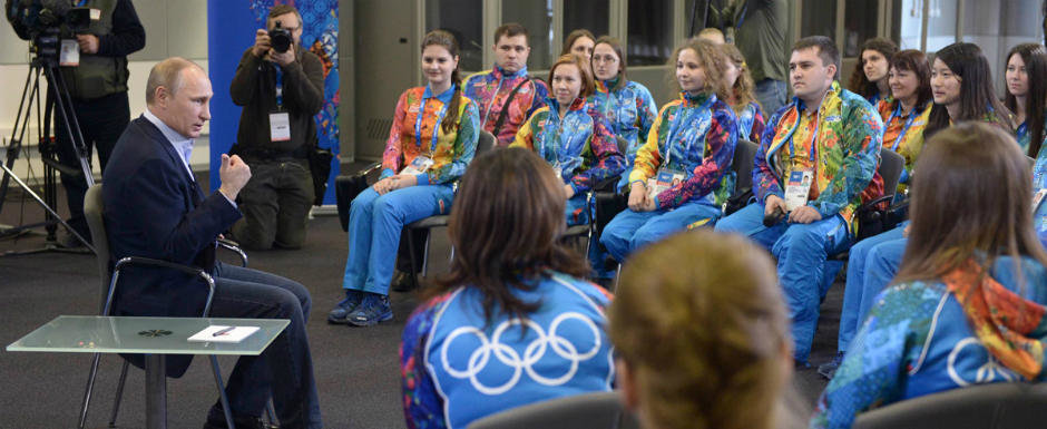 Castigatorii rusi de medalii de la Sochi vor primi cate un Mercedes-Benz