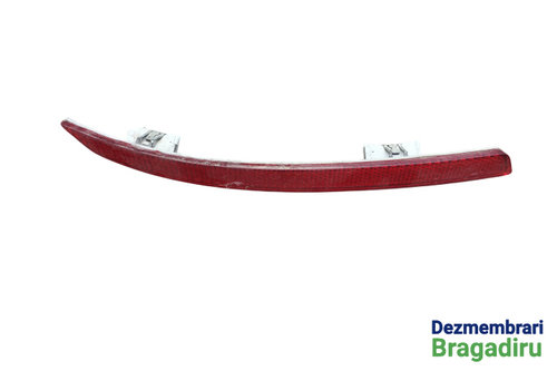 Catadioptru bara spate stanga Cod: 7210795 7210795 BMW Seria 5 F11 [2009 - 2013] Touring wagon 520 d...