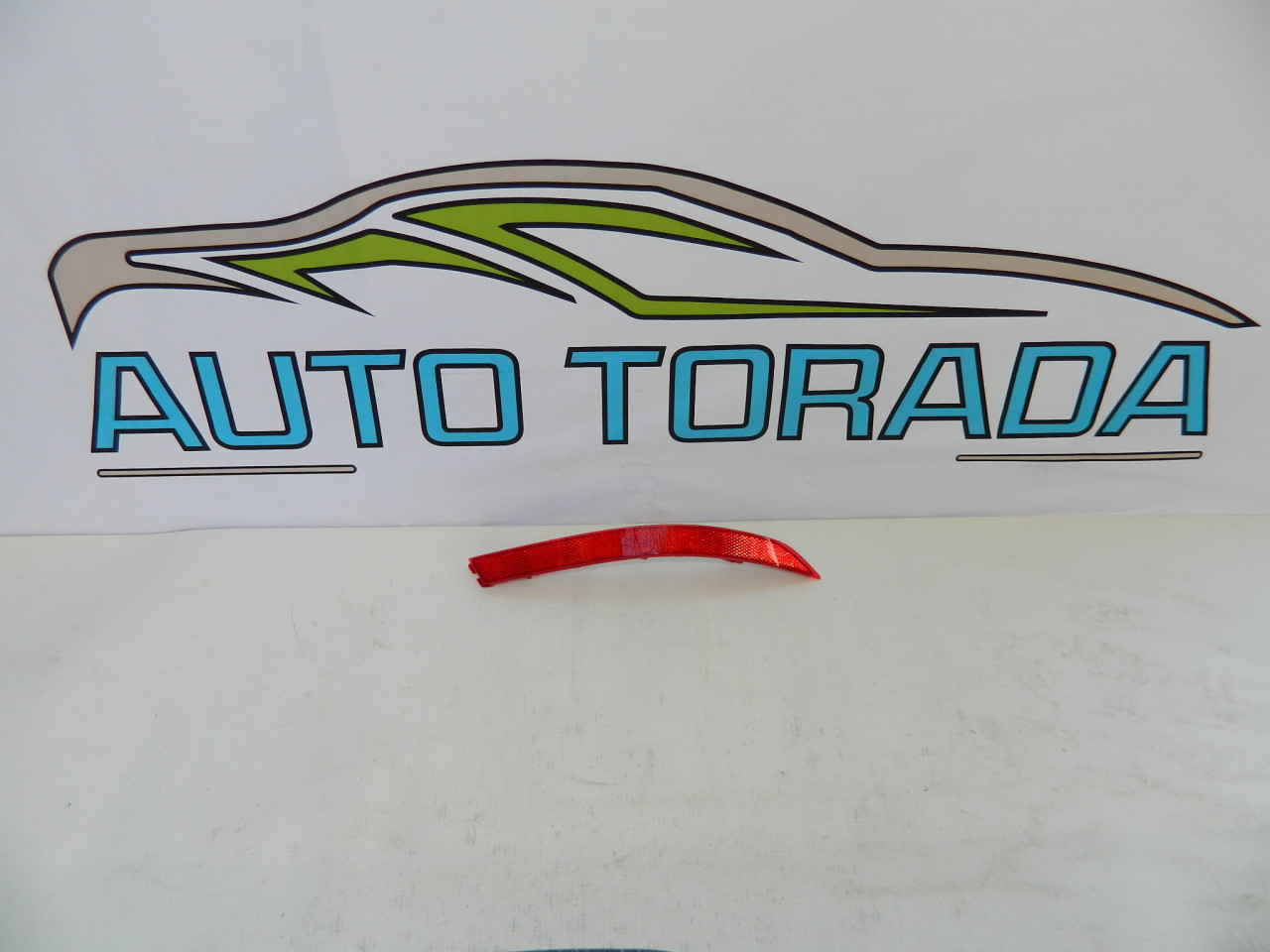 Catadioptru dreapta bara spate Skoda ENYAQ  2022-2023 cod 5LA945106