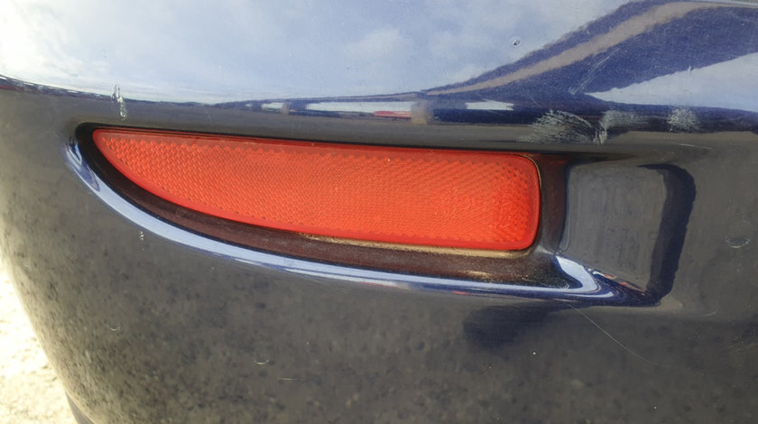 Catadioptru Stop Lampa Stanga de pe Bara Spate Mazda 5 2005 - 2010 [C3518]