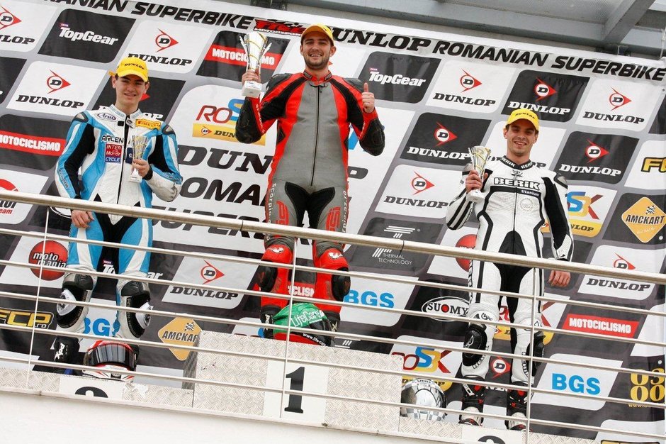 Catalin Cazacu face parte din elita sportului fiind premiat ca Sportivul Anului Catalin Cazacu face parte din elita sportului fiind premiat ca Sportivul Anului