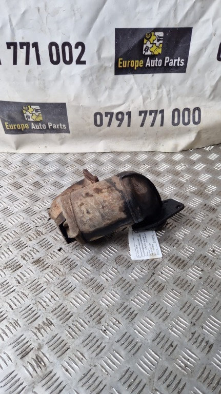 Catalizator Renault Megane 2 1.5 dci 63Kw / 86 Cp euro 4 an 2007 cod 8200641831 / 8200646213