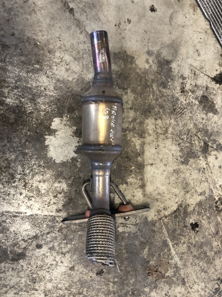 Catalizator Seat ARONA 1.0 Benzina 2021, 2Q0253059EP
