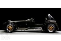 Caterham RST-V8, nerecomandat cardiacilor