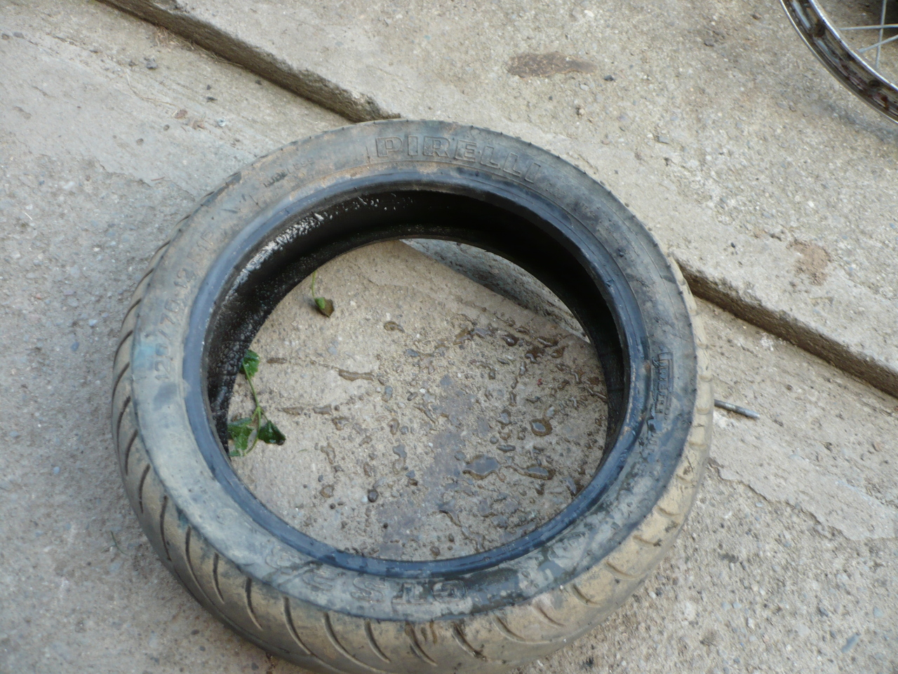 Cauciuc,Cauciucuri  Pirelli 120 70 12 M/C