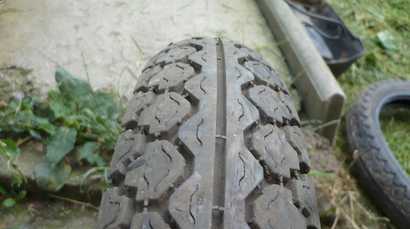 Cauciuc,Cauciucuri Pirelli 90 80 16 M/C ca Nou