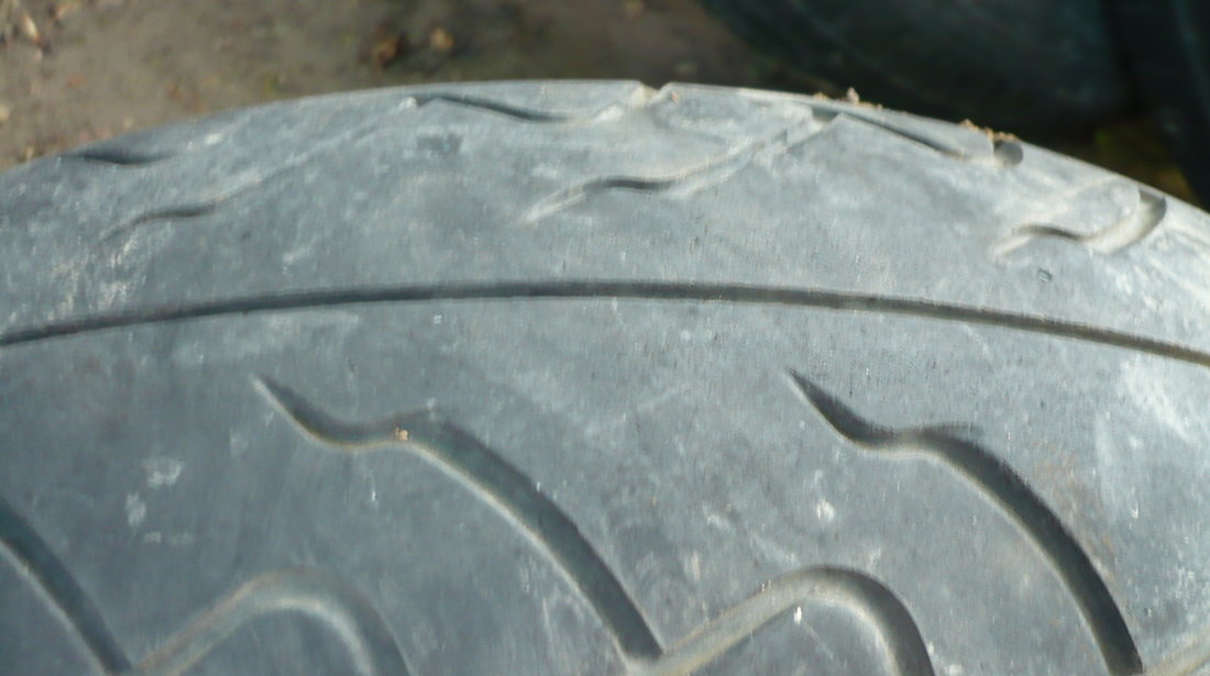 Cauciuc Fata Dunlop si Pirelli 120 70 14