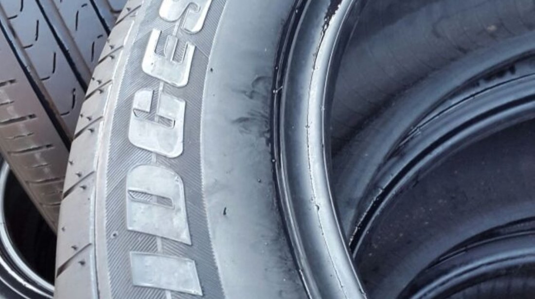 Cauciucuri Bridgestone 235 55 R19 second hand