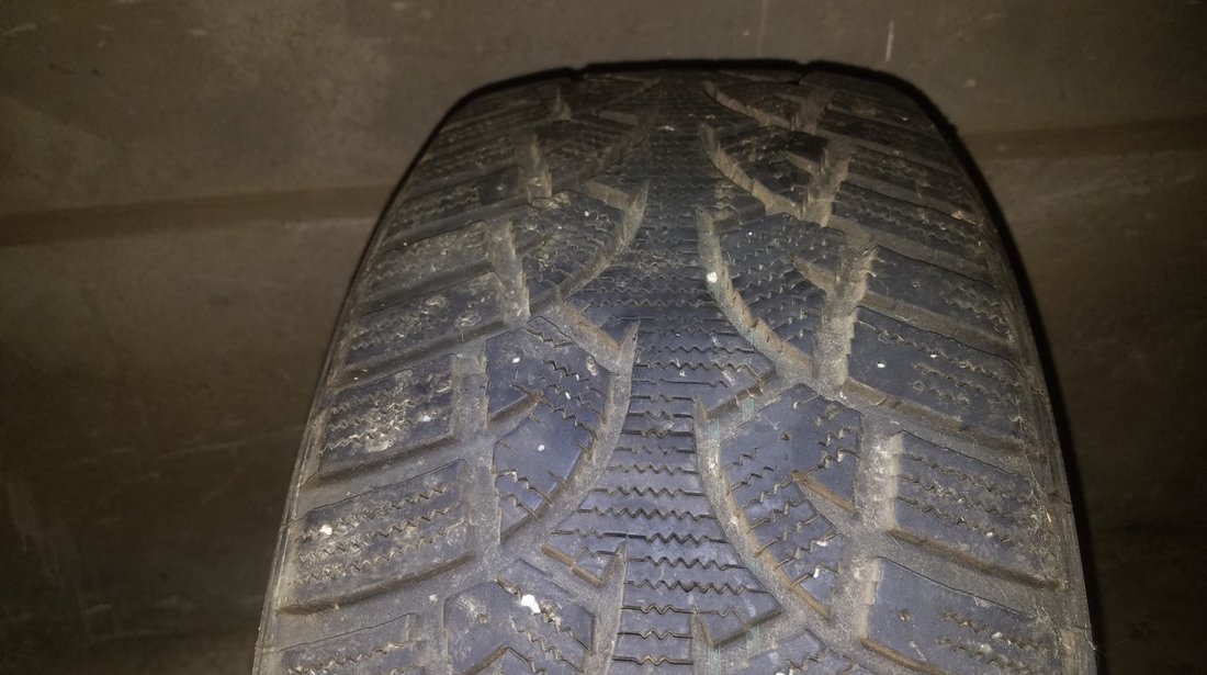 Cauciucuri de iarna Continental Conti 4x4 IceContact 235/55/R17 99q