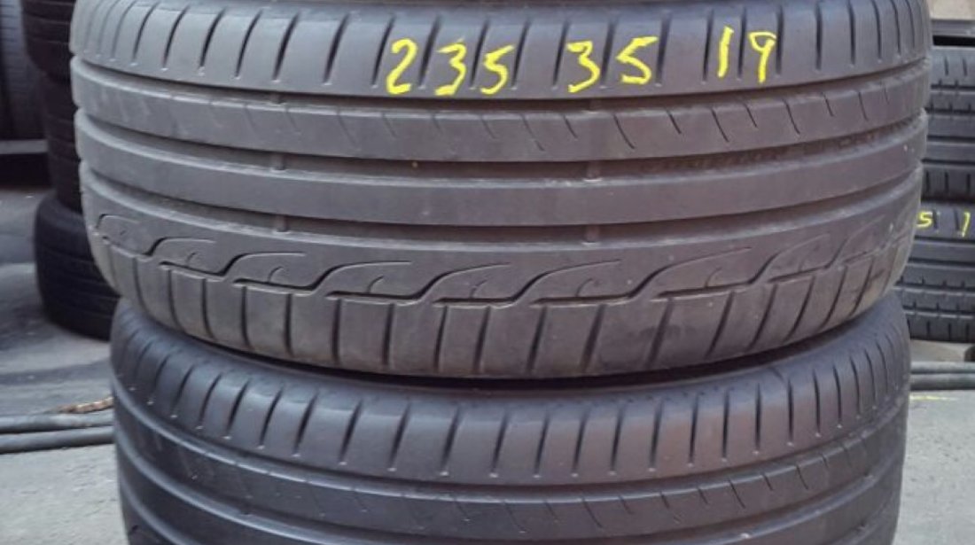 Cauciucuri Dunlop 235 35 R19 second hand