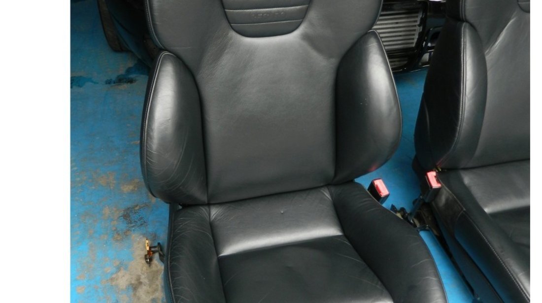 caut sa cumpar scaune recaro pt AUDI a4 b5 an 1995 . scaune fata si spate  watssap  0034642866756