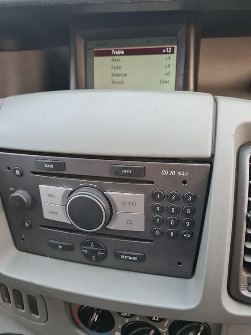 CD 70 NAVI color radio Nissan Primastar 2001->