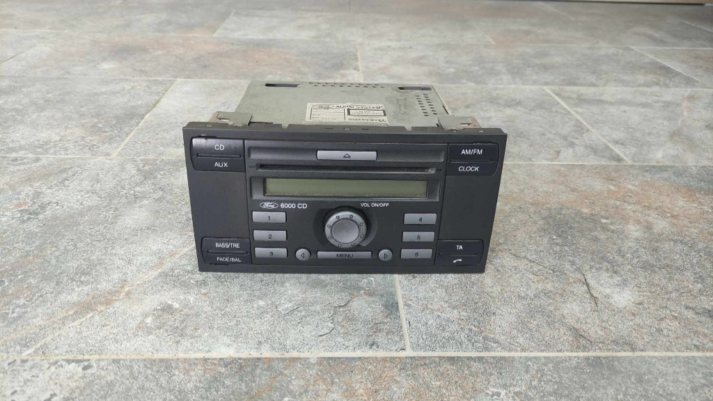 CD Player 6C1T-18C815-AJ Ford Transit an fab. 2006 - 2014