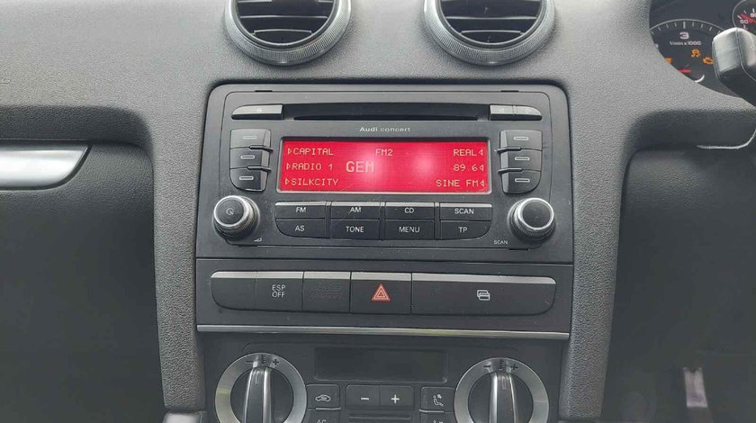 CD player Audi A3 8P 2010 HATCHBACK S LINE CBAB 2.0 IDT