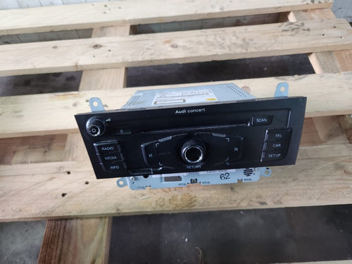 Cd Player Audi A4 B8 1.8 TFSI combi an de fabricatie 2011 Cod : 8T1035186P