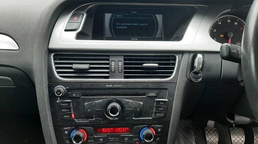 CD player Audi A4 B8 2009 Sedan 1.8 TFSI