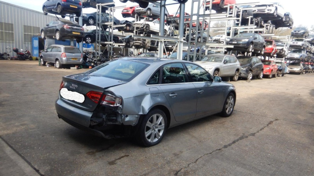 CD player Audi A4 B8 2011 SEDAN 1.8 TFSI CDHA