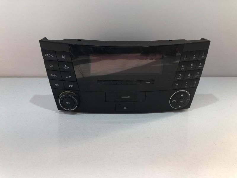 CD Player auto a2118200879 Mercedes-Benz E-Class W211 [2002 - 2006]