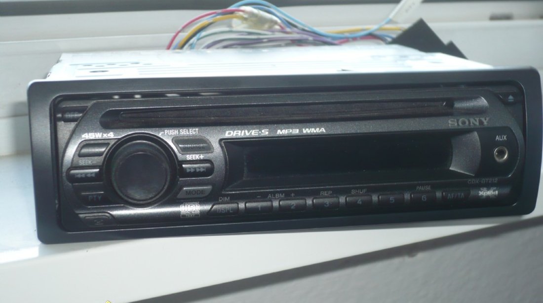 CD Player auto Sony Xplod CDX GT 212