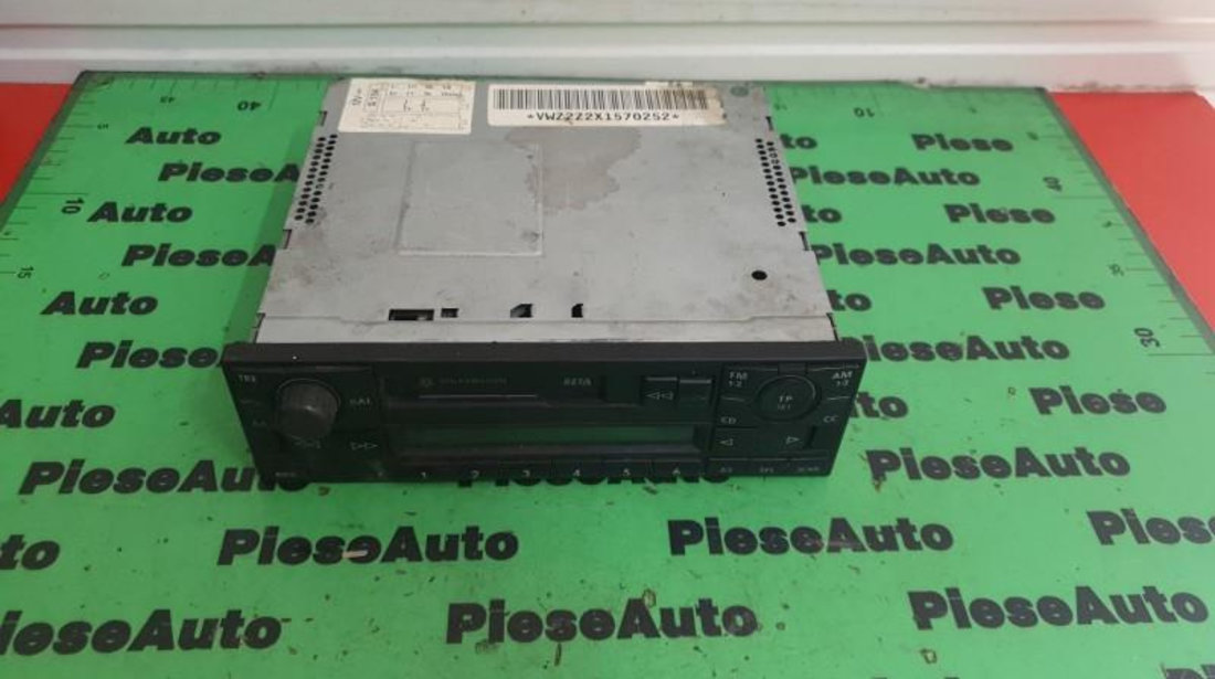 Cd player auto Volkswagen Golf 4 (1997-2005) 1j0035152e