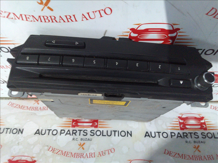 CD player BMW E 90 an fabr. 2009