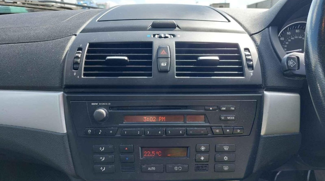 CD player BMW X3 E83 2007 SUV 2.0 150Hp