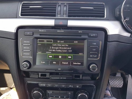 Cd-player bolero mp3 1z0035156f cu touch screen skoda octavia II