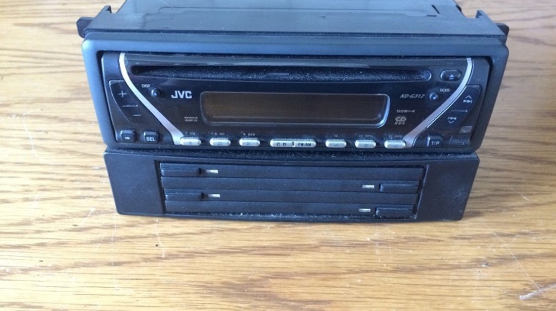 Cd Player + Cd Box Kia Sportage