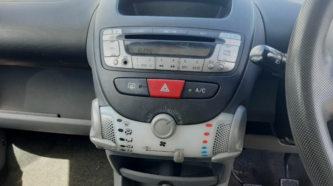 CD player Citroen C1 2011 HATCHBACK 1.0