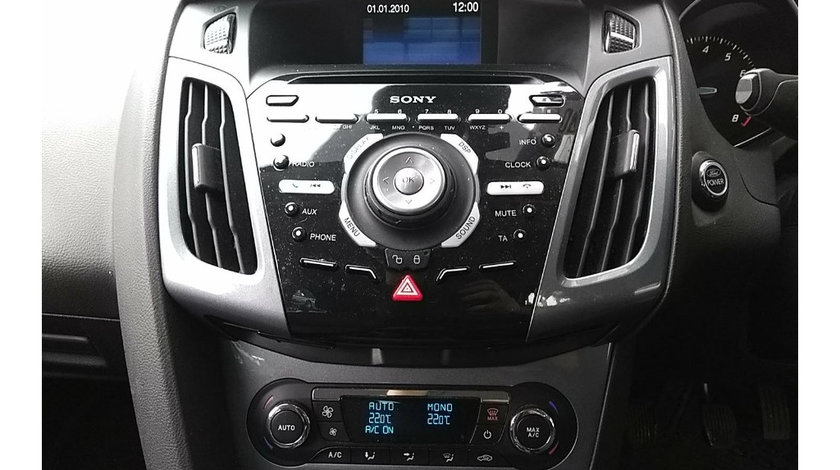 CD player Ford Focus 3 2011 Hatchback 1.6 i