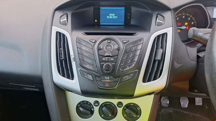 CD player Ford Focus 3 2012 HATCHBACK 1.0 TC M1DA