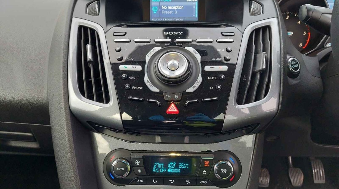 CD player Ford Focus 3 2012 HATCHBACK 1.6 CRTC