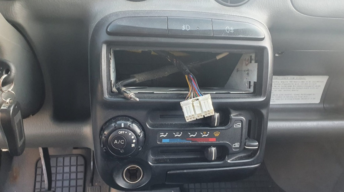 CD player Hyundai Atos 2002 hatchback 1.0 benzina