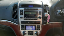 CD player Hyundai Santa Fe 2006 SUV 2.2 CRTD