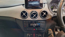 CD player Mercedes B-Class W246 2014 HATCHBACK 1.5...