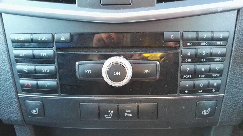 Cd player Mercedes E220 cdi w212