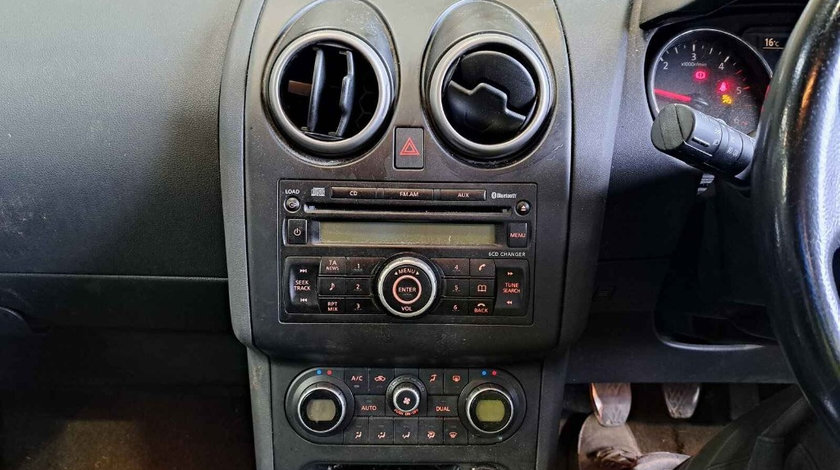 CD player Nissan Qashqai 2010 SUV 1.5 dCI