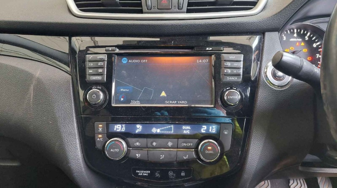 CD player Nissan Qashqai 2014 J11 SUV 1.2 i HRA2