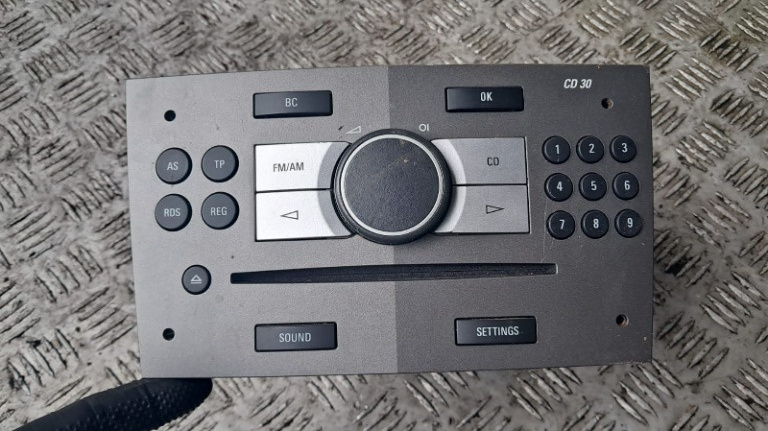 CD player Opel ASTRA H 1.4 benzina 66KW /90 CP cod motor Z14XEP ,transmisie manula 5+1 an 2007 cod 13251045