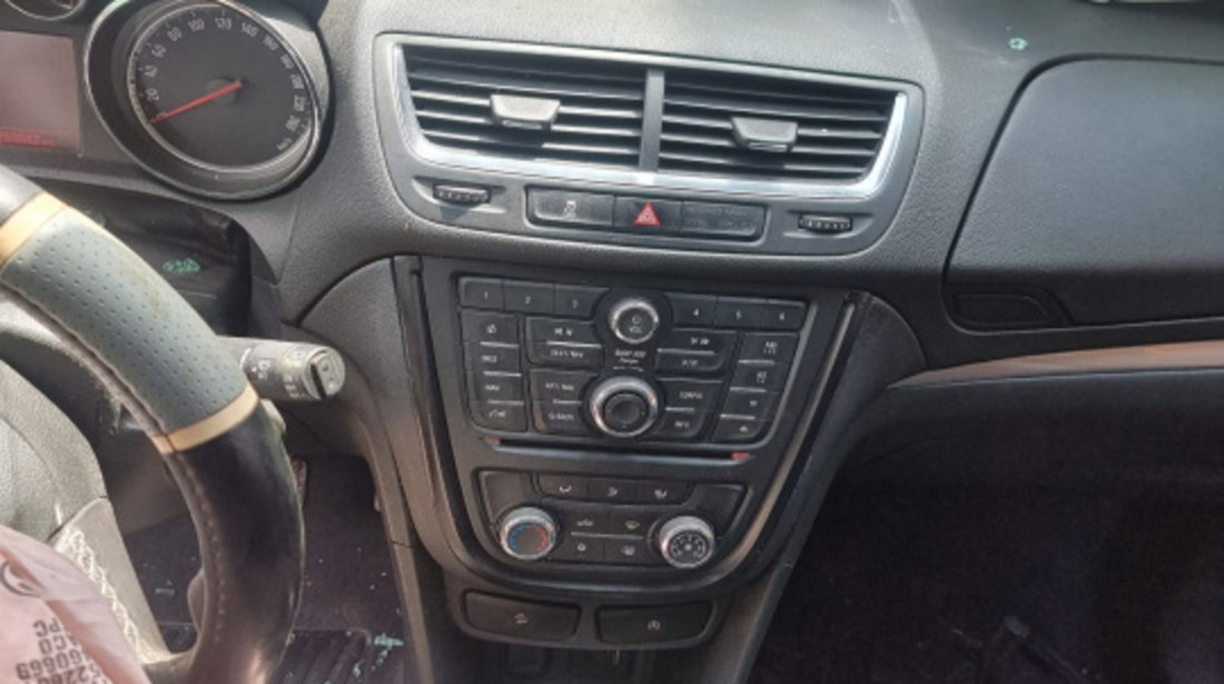 CD player Opel Mokka X 2015 SUV 1.6