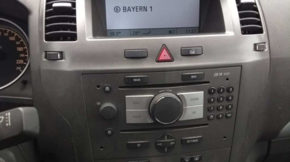 CD player Opel Zafira 2007 B 1.9 cdti