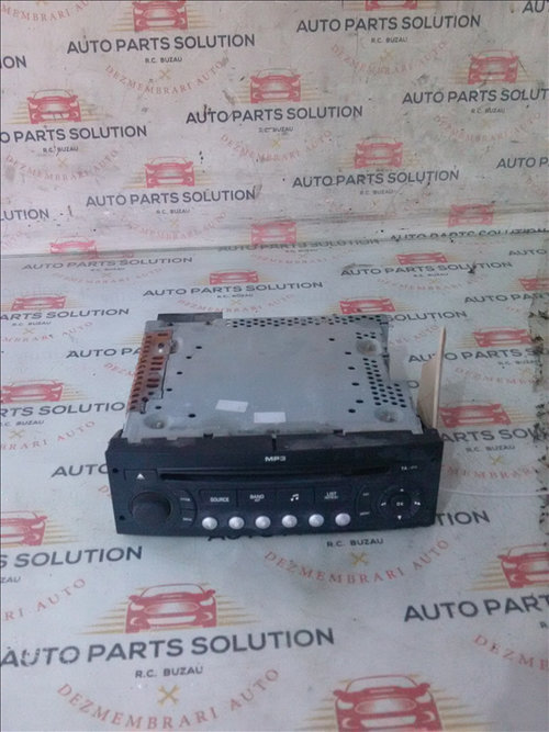 CD player PEUGEOT 207 1.4 HDI an fabr. 2008