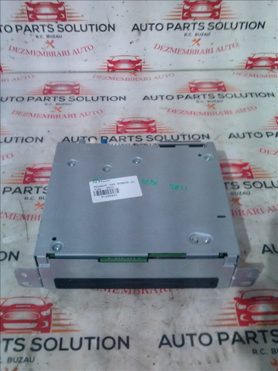 Cd Player PEUGEOT 508 HYBRID an fabr. 2011