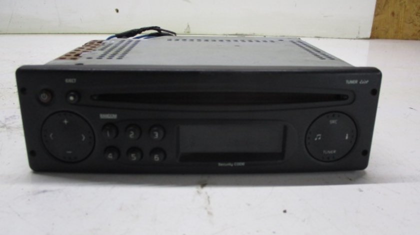 CD PLAYER / RADIO COD 8200403537 RENAULT