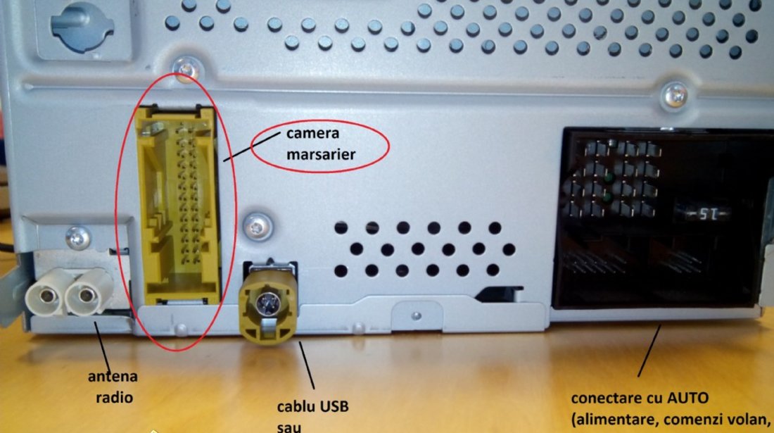 CD PLAYER RCD510 RCD 510 ORIGINAL cu suport CAMERA MARSARIERE VOLKSWAGEN SKODA SEAT NAVIGATIE