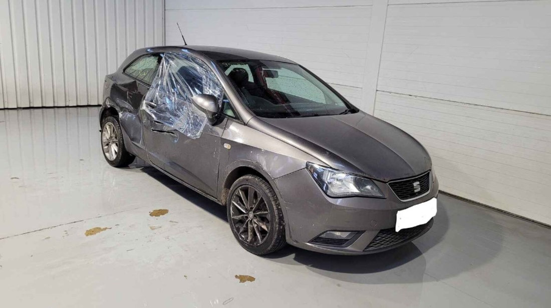 CD player Seat Ibiza 5 2015 COUPE 1.4 FSI CGGB