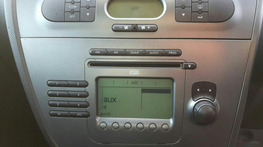 CD player Seat Leon 2 2006 Hatchback 2.0 TFSi BWA