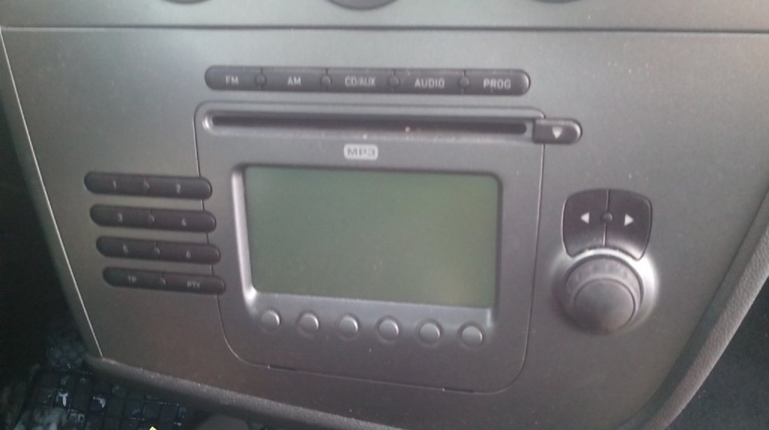 Cd player seat leon din 2008