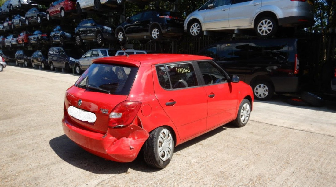 CD player Skoda Fabia 2 2010 Hatchback 1.2i CHFA