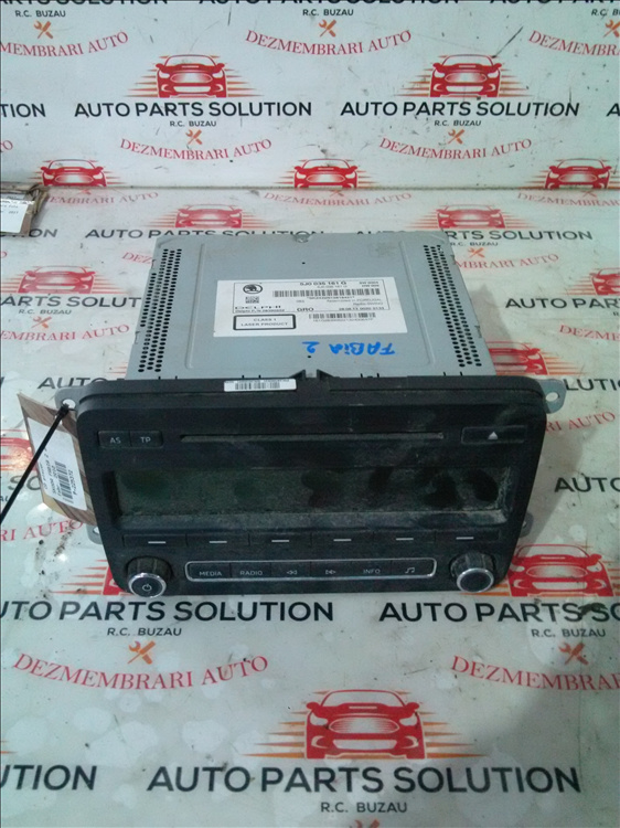 CD player SKODA FABIA 2 an fabr. 2010